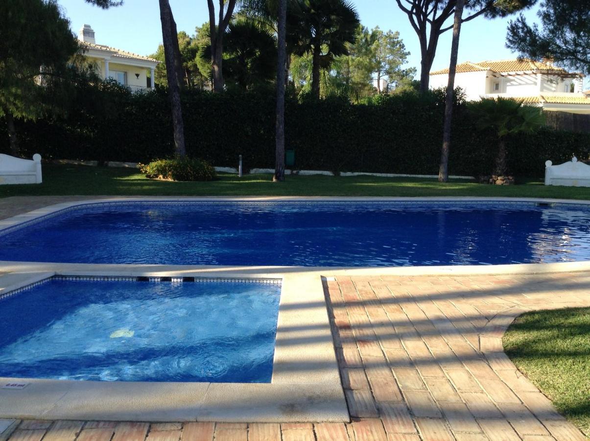 Charming House In Vilamoura With Shared Pool Exterior foto